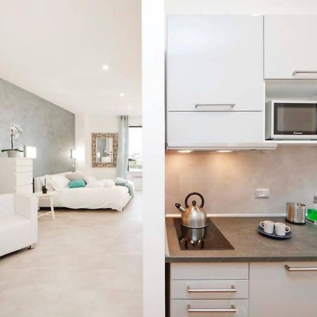 White Panoramic Jacuzzi Suite Trastevere - Top Collection Рим Екстериор снимка